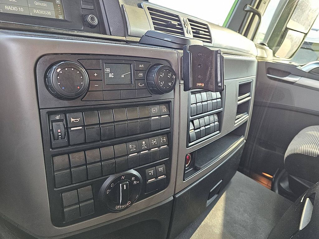 M.A.N. TGS 47.470 10x4 22m3 tipper