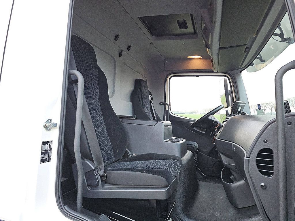 MERCEDES-BENZ ATEGO 916 8.6t gvw