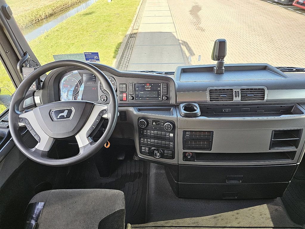 M.A.N. 26.470 TGX xlx 6x2 bls