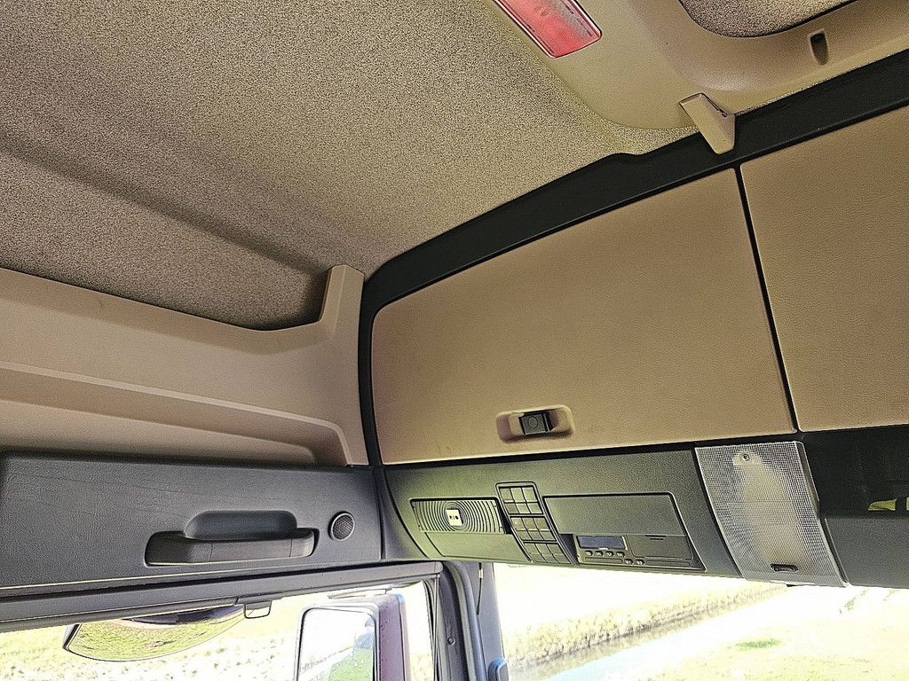 M.A.N. 26.470 TGX xlx 6x2 bls