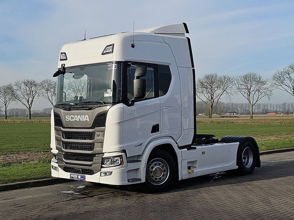 SCANIA R460