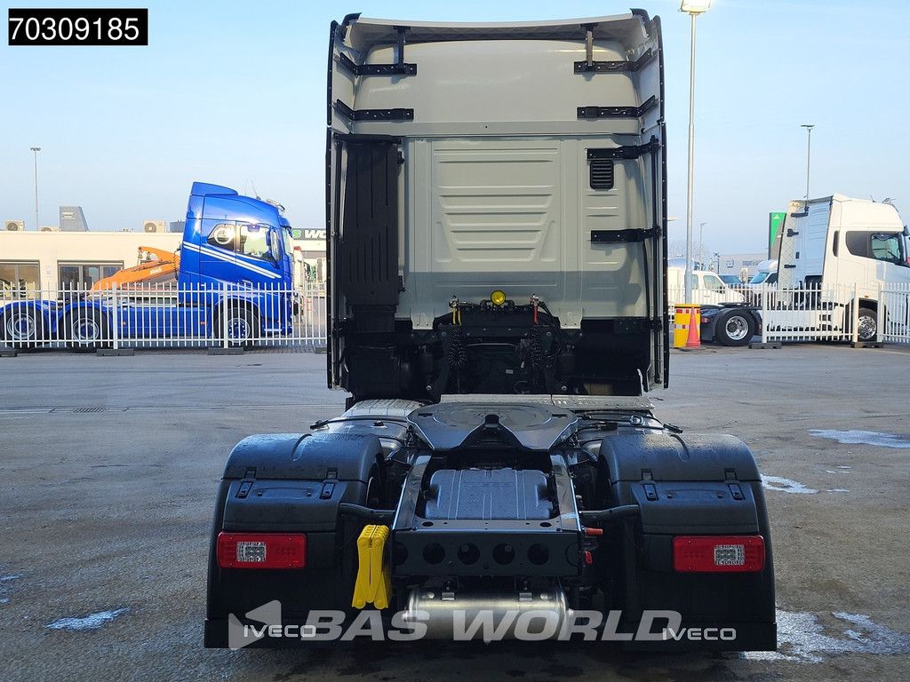 Iveco S-Way 500 4X2 NEW! Mega 2xTanks Standklima LED Navi