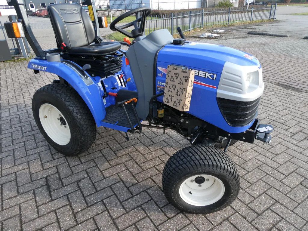 Iseki TM3187 4wd / 0038 Draaiuren / Gazonbanden