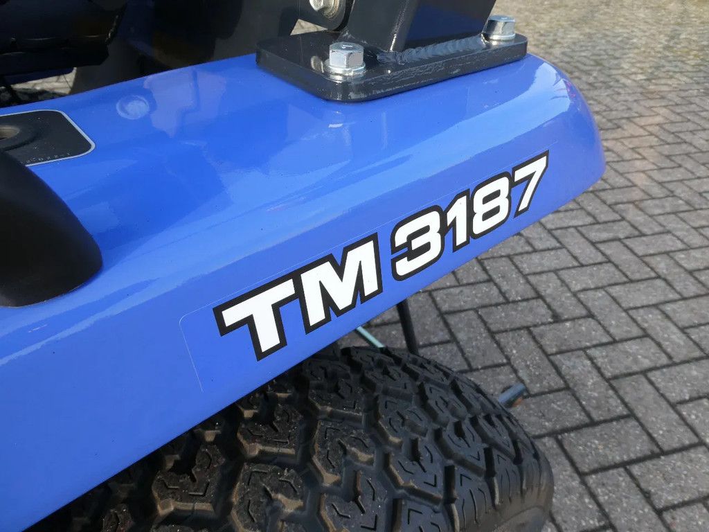 Iseki TM3187 4wd / 0038 Draaiuren / Gazonbanden