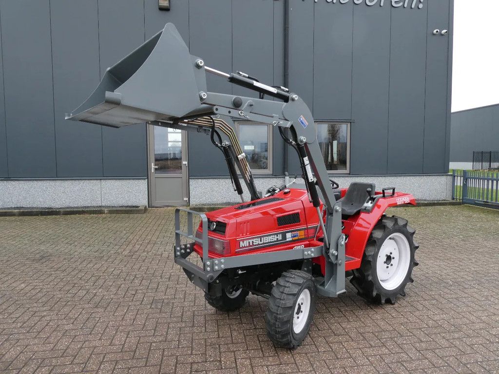 Mitsubishi MT16 4wd / 1252 Draaiuren / Februari Aanbieding