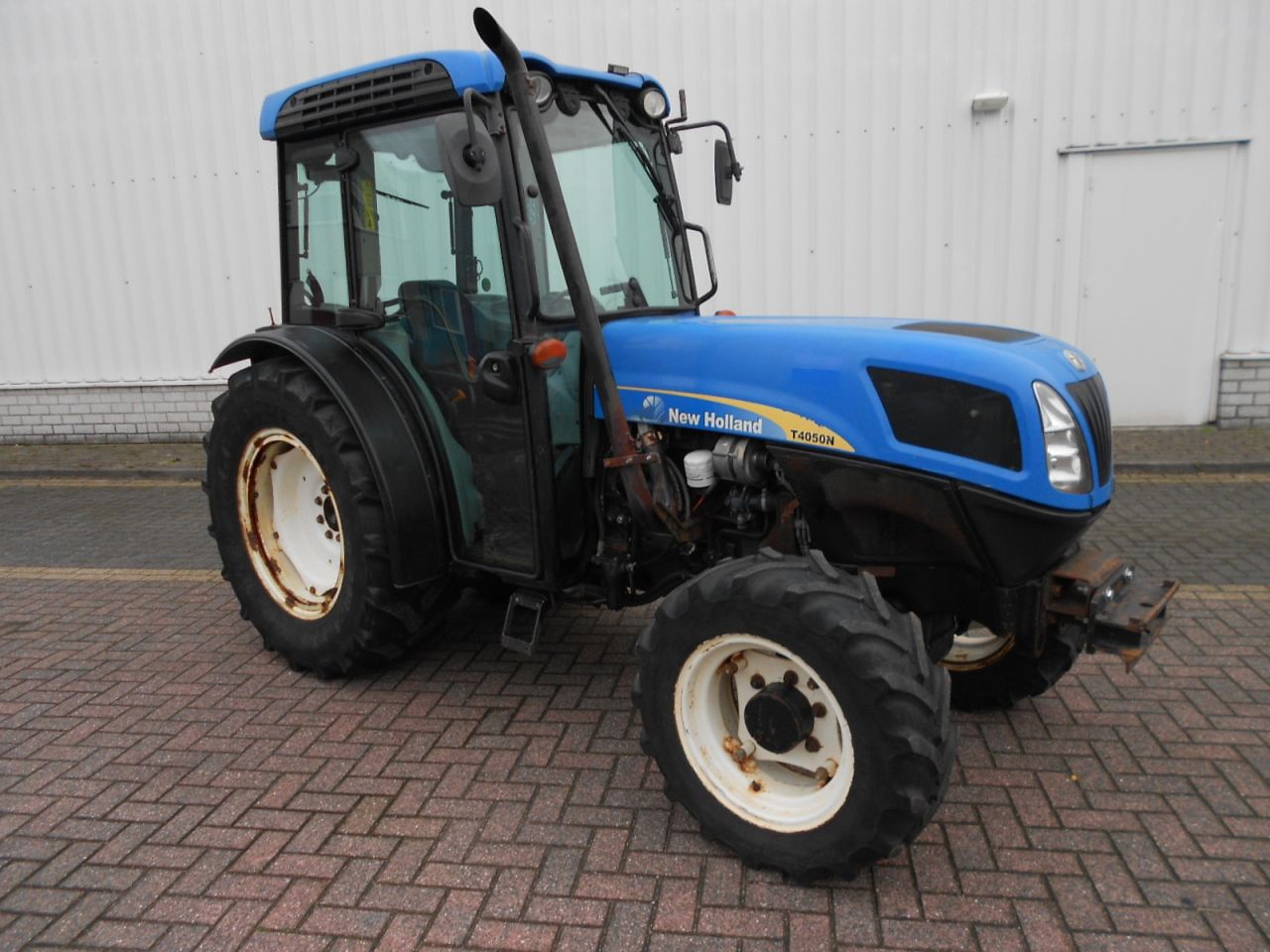 New holland t4050n