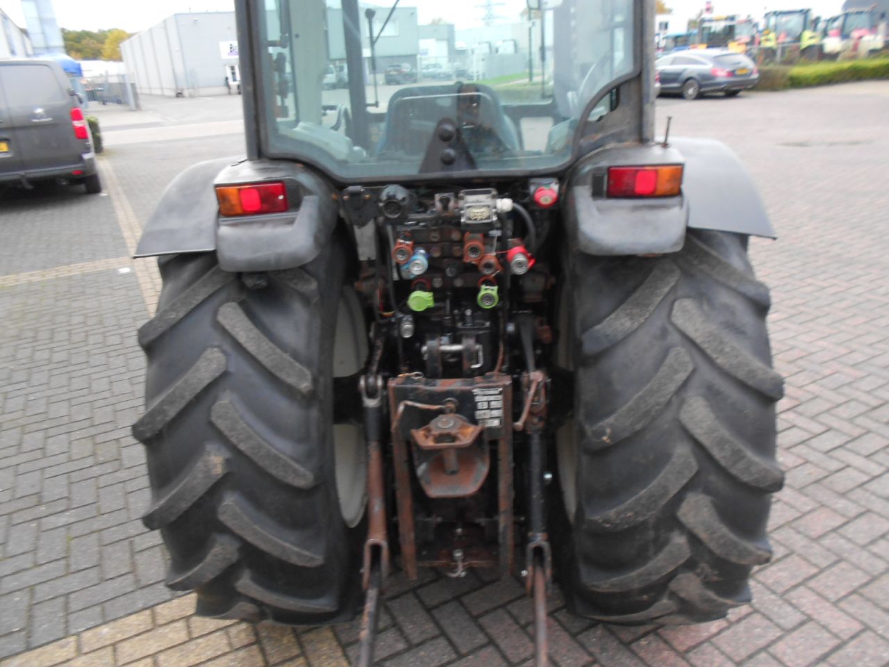 New holland t4050n