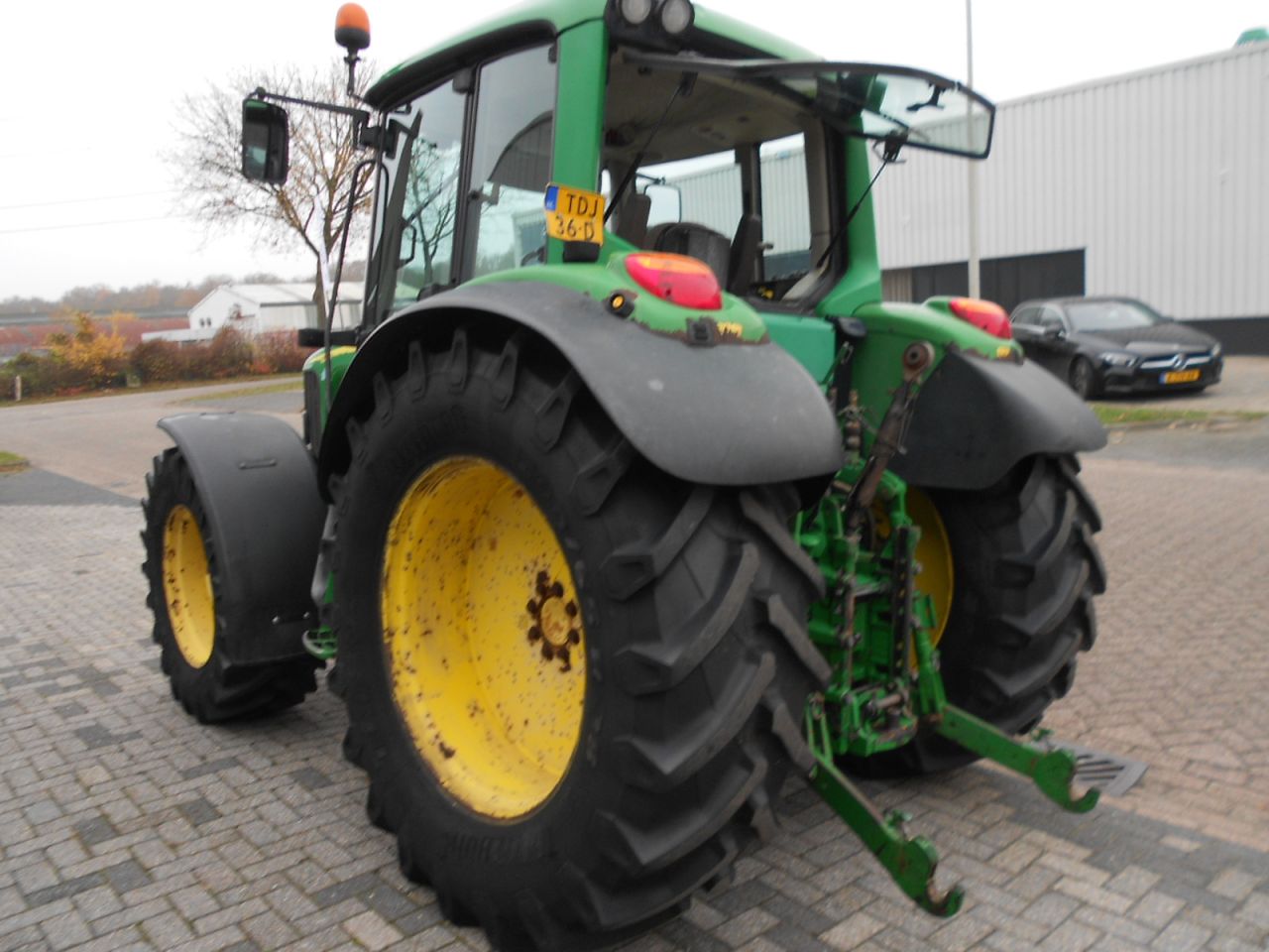 JOHN DEERE 6220