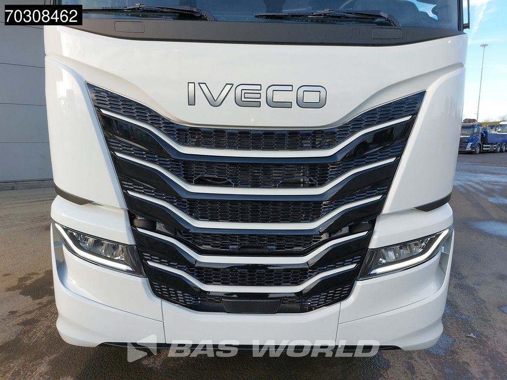Iveco S-Way 500 4X2 NEW! 2xTanks Full-Air Standklima Navi LED