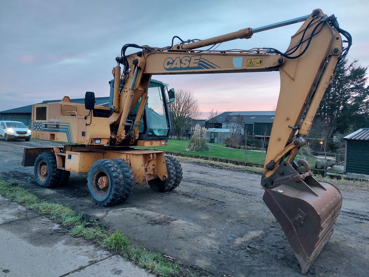 Case 988 Alliance banden kraan !!! weinig uren !!!