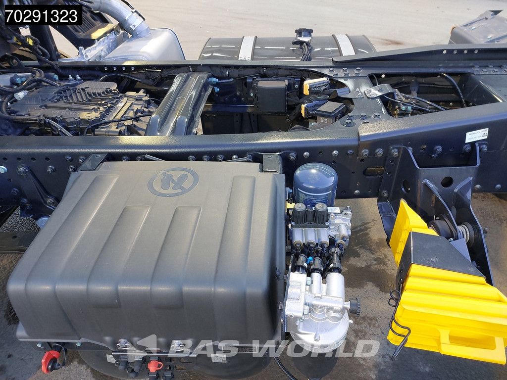 MAN TGS 33.400 6X4 NEW! Full-Steel Big-Axle Drumbrakes LED Euro 2