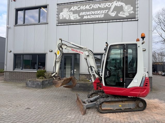 Takeuchi TB228 2.8T Minigraver Minikraan ZGST SLP/SRT