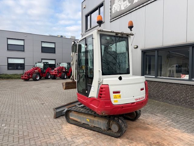 Takeuchi TB228 2.8T Minigraver Minikraan ZGST SLP/SRT