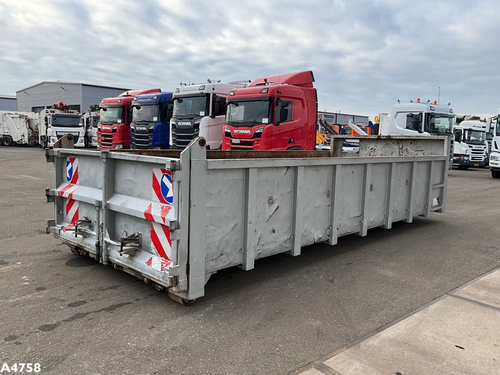 Container 14m³ met hydraulisch boardmatic paneel