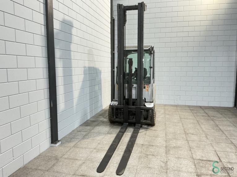 Forklifts Electric Still RX60-25 2015 Non-marking