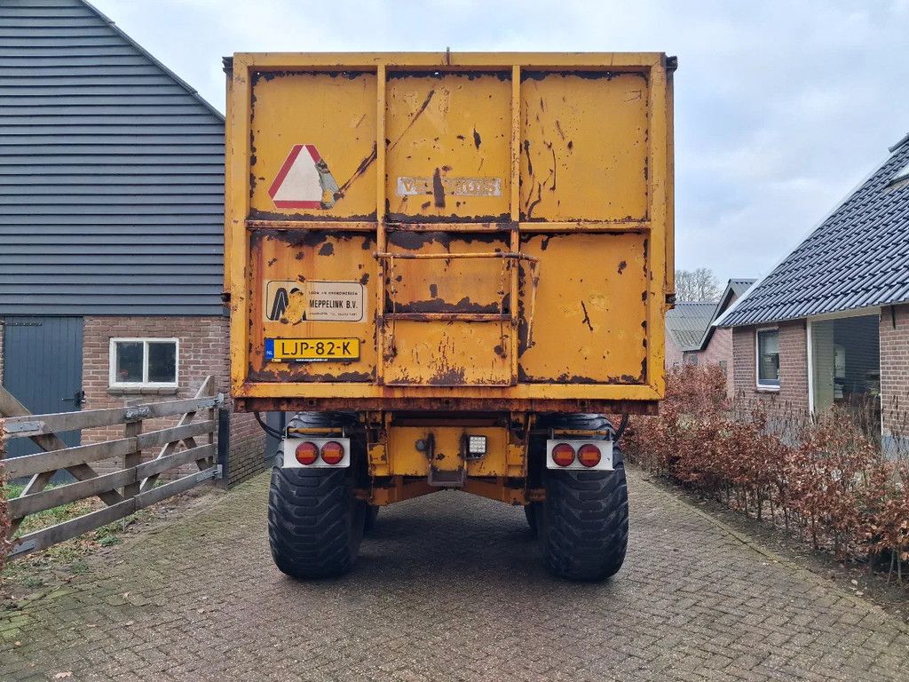 Veenhuis 14000 silage/kipper