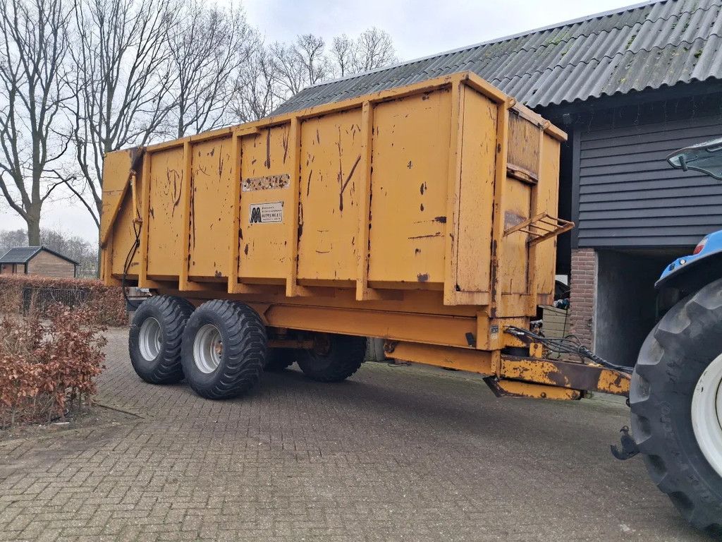 Veenhuis 14000 silage/kipper