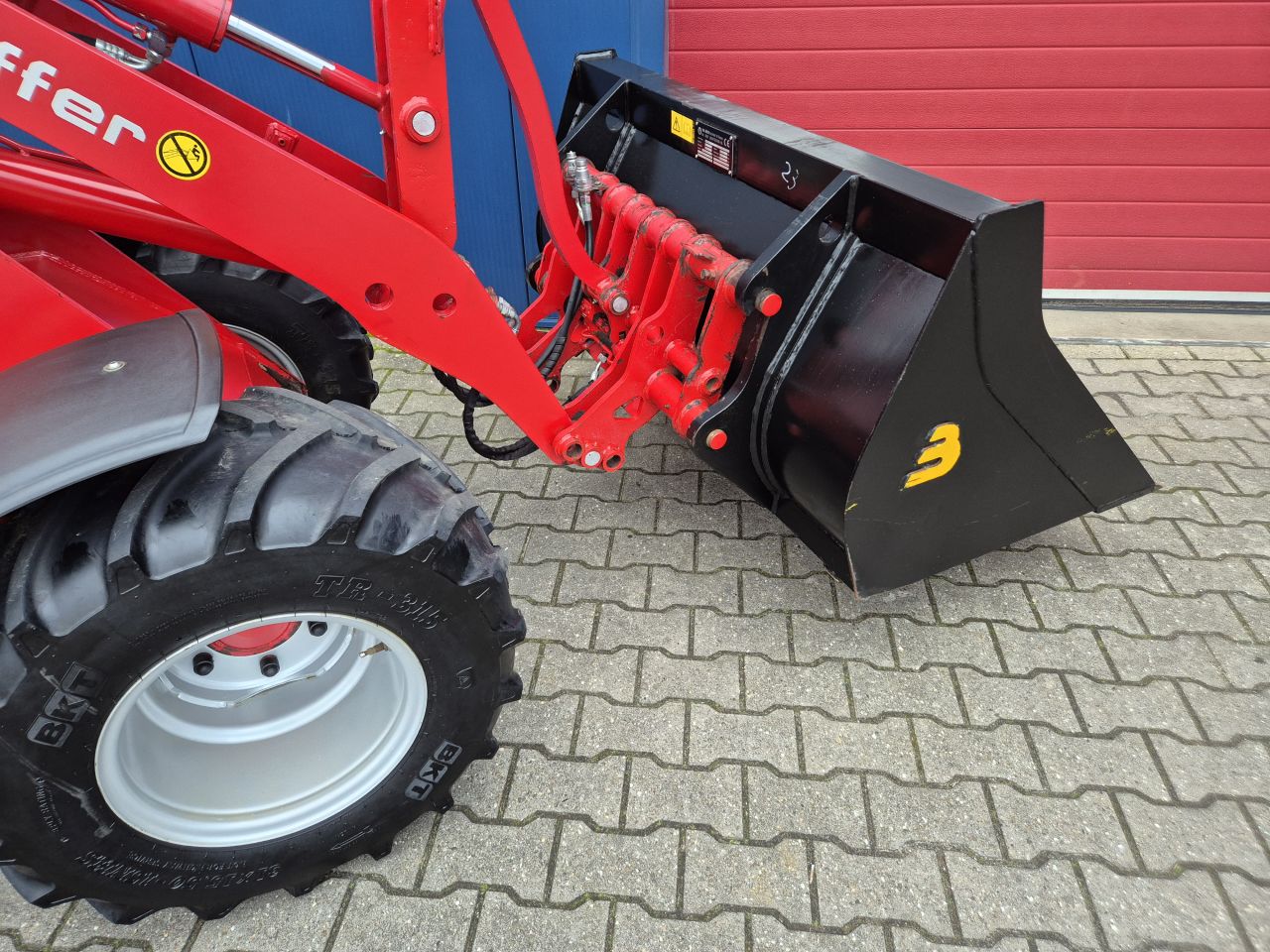 SCHAFFER 2336 SHOVEL MET KUBOTA 4 CILINDER BOUWJAAR 2015