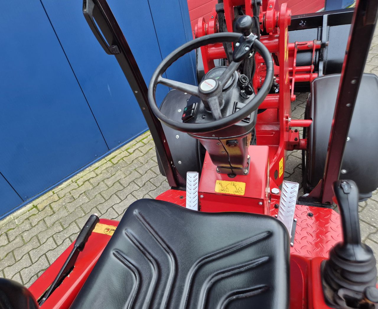 SCHAFFER 2336 SHOVEL MET KUBOTA 4 CILINDER BOUWJAAR 2015