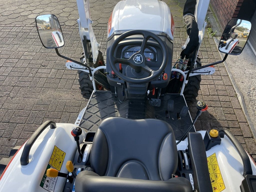 Bobcat CT2035 HST minitractor + frontlader NIEUW (kubota solis iseki)