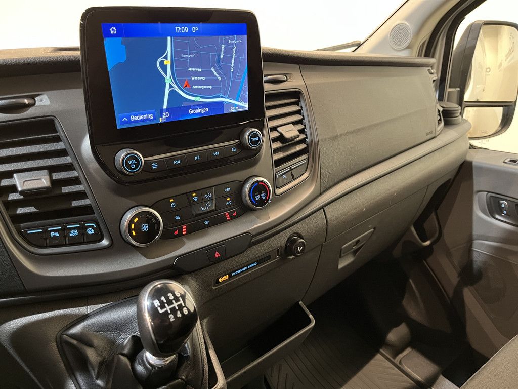 Ford Transit 350 2.0 TDCI L4H3 Trend RWD 130 PK Servicebus / Bott Inrichting / Euro 6 / Airco / CarPlay / Camera / Xenon / Navigatie / 62.500 KM !!