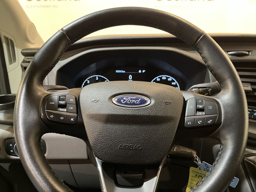 Ford Transit 350 2.0 TDCI L4H3 Trend RWD 130 PK Servicebus / Bott Inrichting / Euro 6 / Airco / CarPlay / Camera / Xenon / Navigatie / 62.500 KM !!