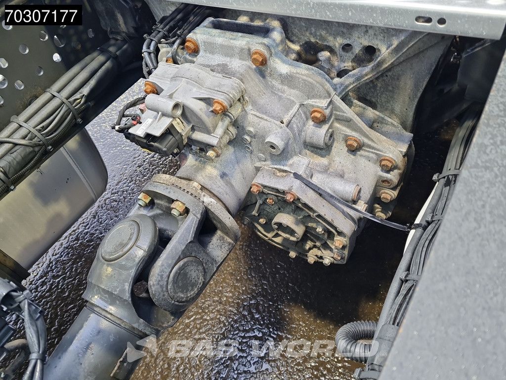 Mercedes Actros 1948 4X2 BigSpace 2xTanks