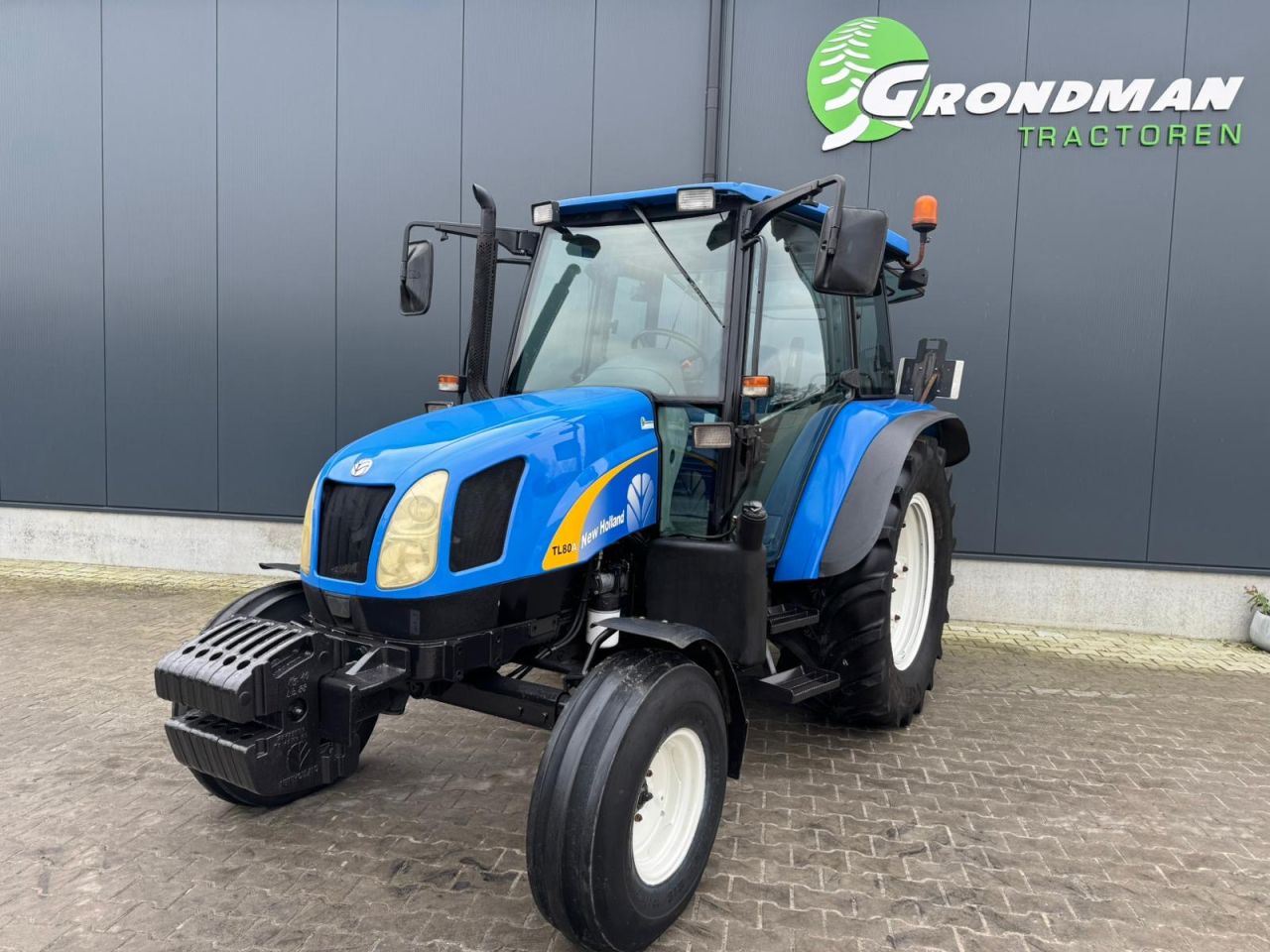 New Holland Tl80A