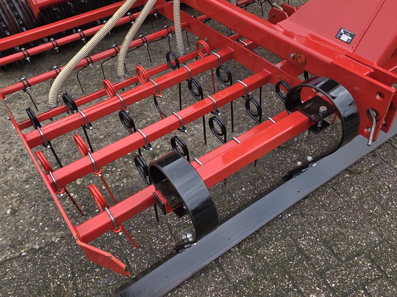 Goudland Grasdoorzaaimachine