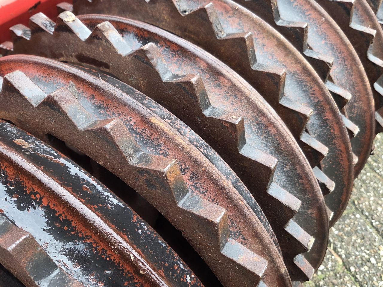 Goudland Grasdoorzaaimachine