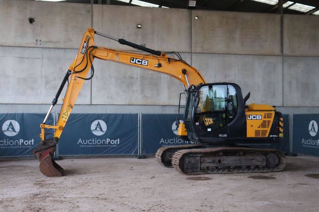 Raupenbagger JCB JS130LC Diesel 81kW 2018