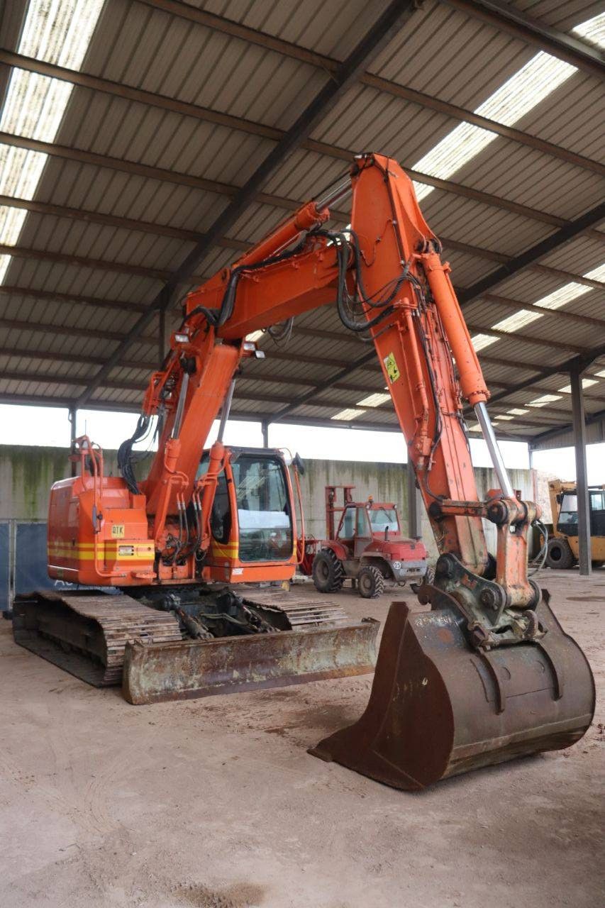 Crawler excavator Hitachi ZX225 USLC-5B Diesel 122kW 2014