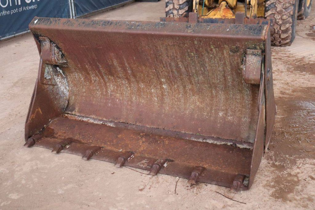 Wheel loader Caterpillar 906H Diesel 55kW 2015