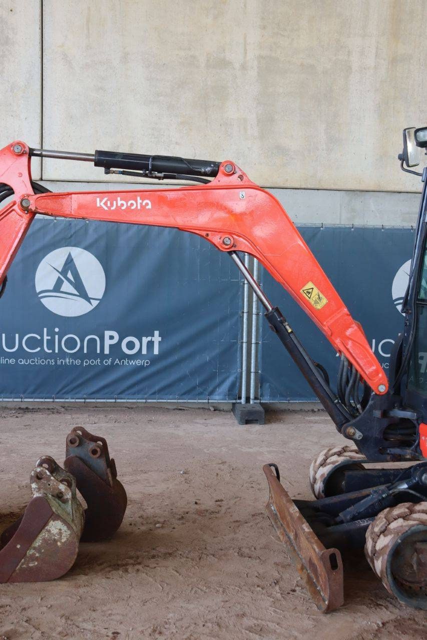 Rupsgraafmachine Kubota U27-4 Diesel 15.5kW 2016