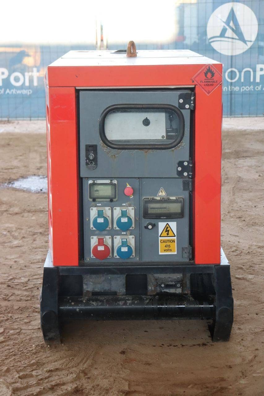 Generator SDMO R22 Diesel 22kVA 2014