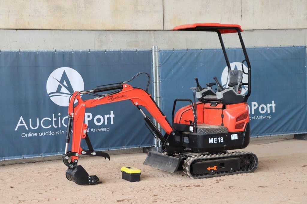 Minigraver FF Industrial ME18 Diesel 16.3pk 2024 Nieuw