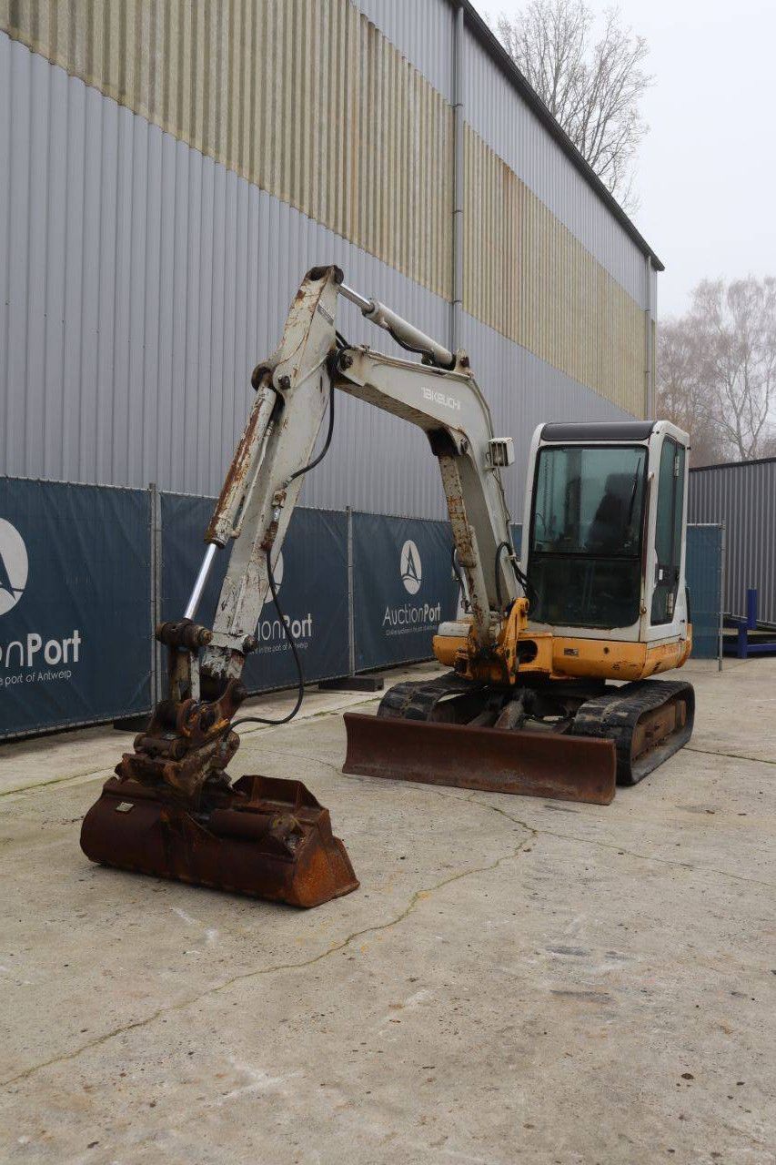 Raupenbagger Takeuchi TB145 Diesel 27,9 kW 2000