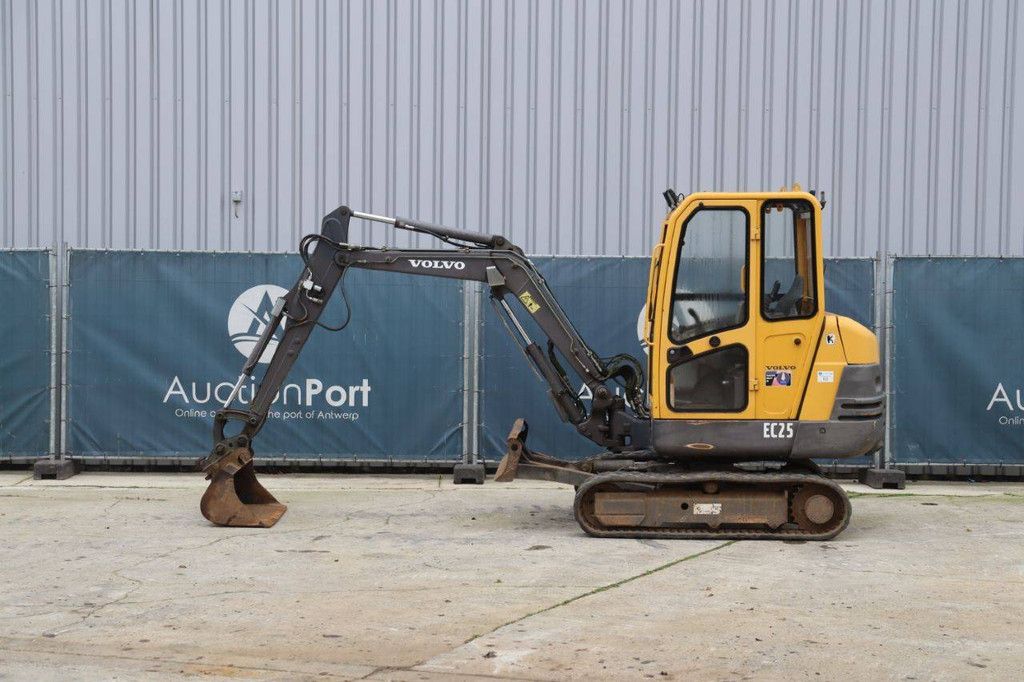 Raupenbagger Volvo EC25 Diesel 17,1 kW 2007