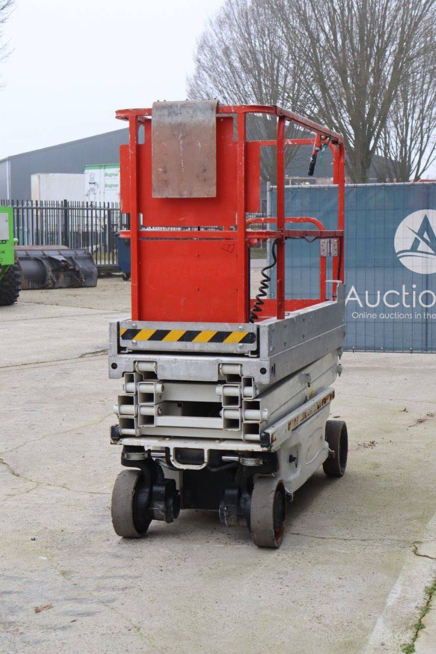 JLG 1930ES Electric Scissor Lift 7.72m 2014