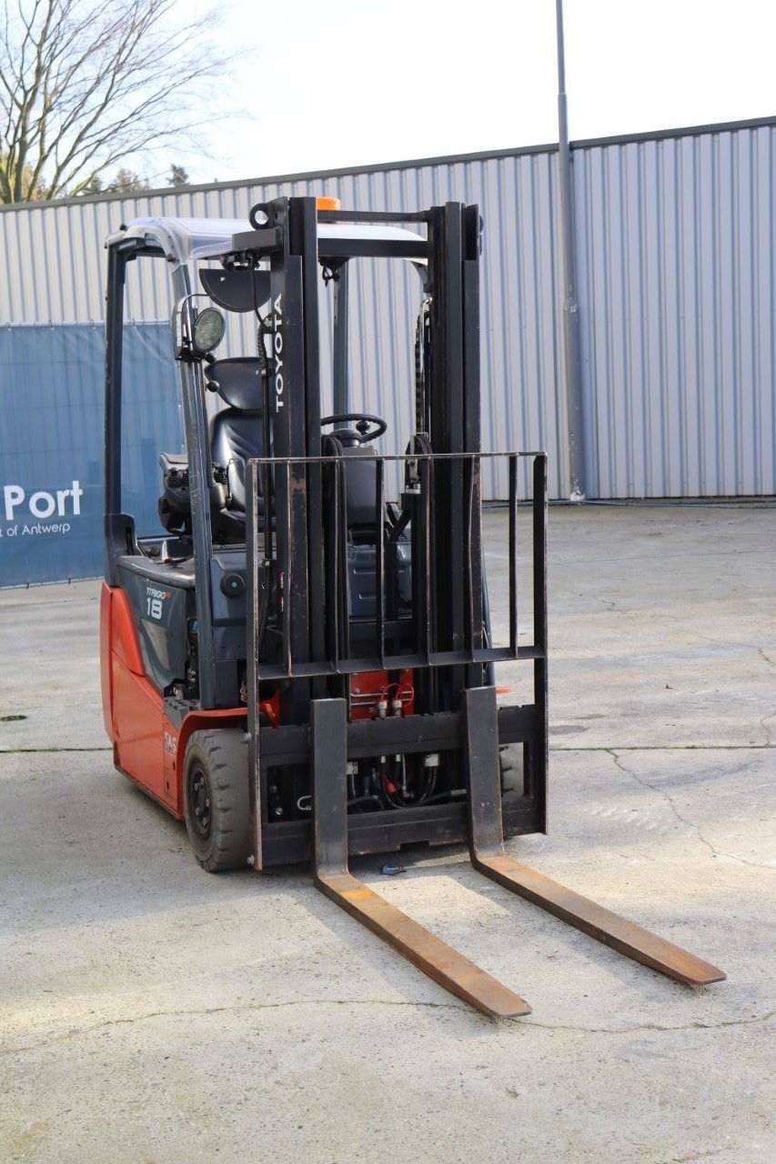 Heftruck Toyota 8FBEK18T Elektrisch 1800kg 3.0m 2016