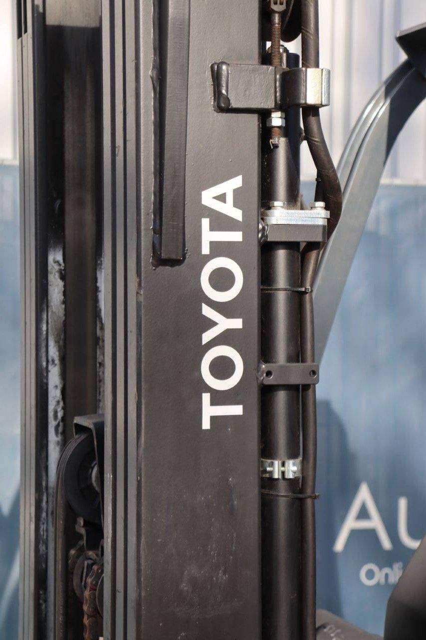 Toyota 8FBE18T Electric Forklift 1800kg 4.5m 2018