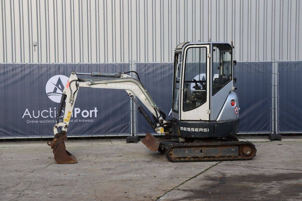 Mini excavator Messersi M-22U/C Diesel 17.5kW 2007