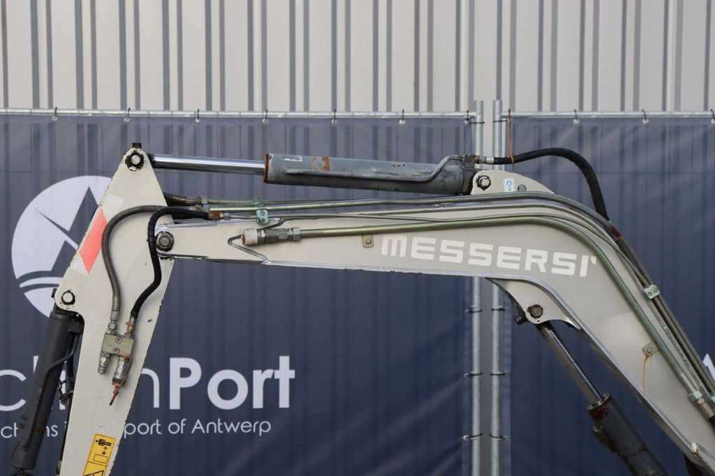 Mini excavator Messersi M-22U/C Diesel 17.5kW 2007