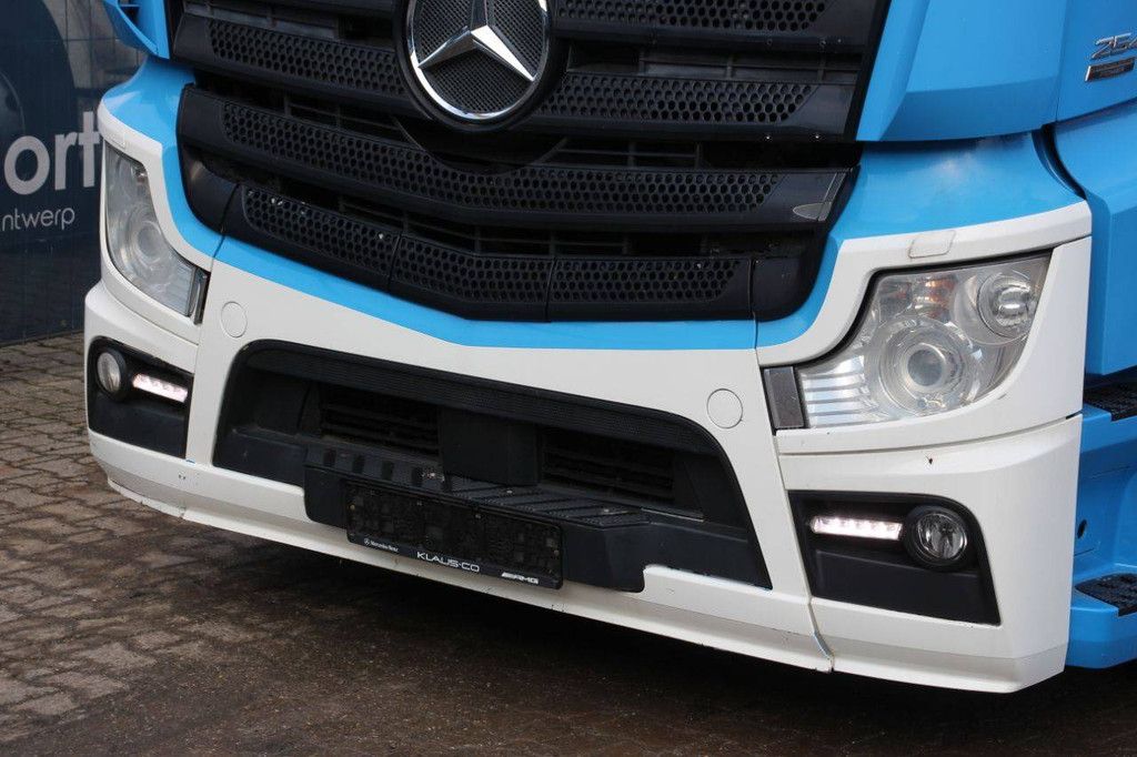 Fahrgestell LKW Mercedes-Benz Actros 2548 Diesel