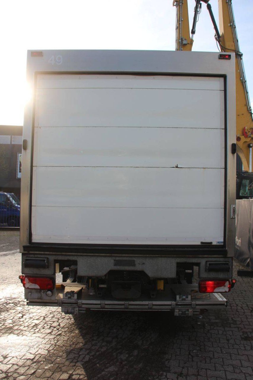 Box Truck Scania R450 Diesel 2013