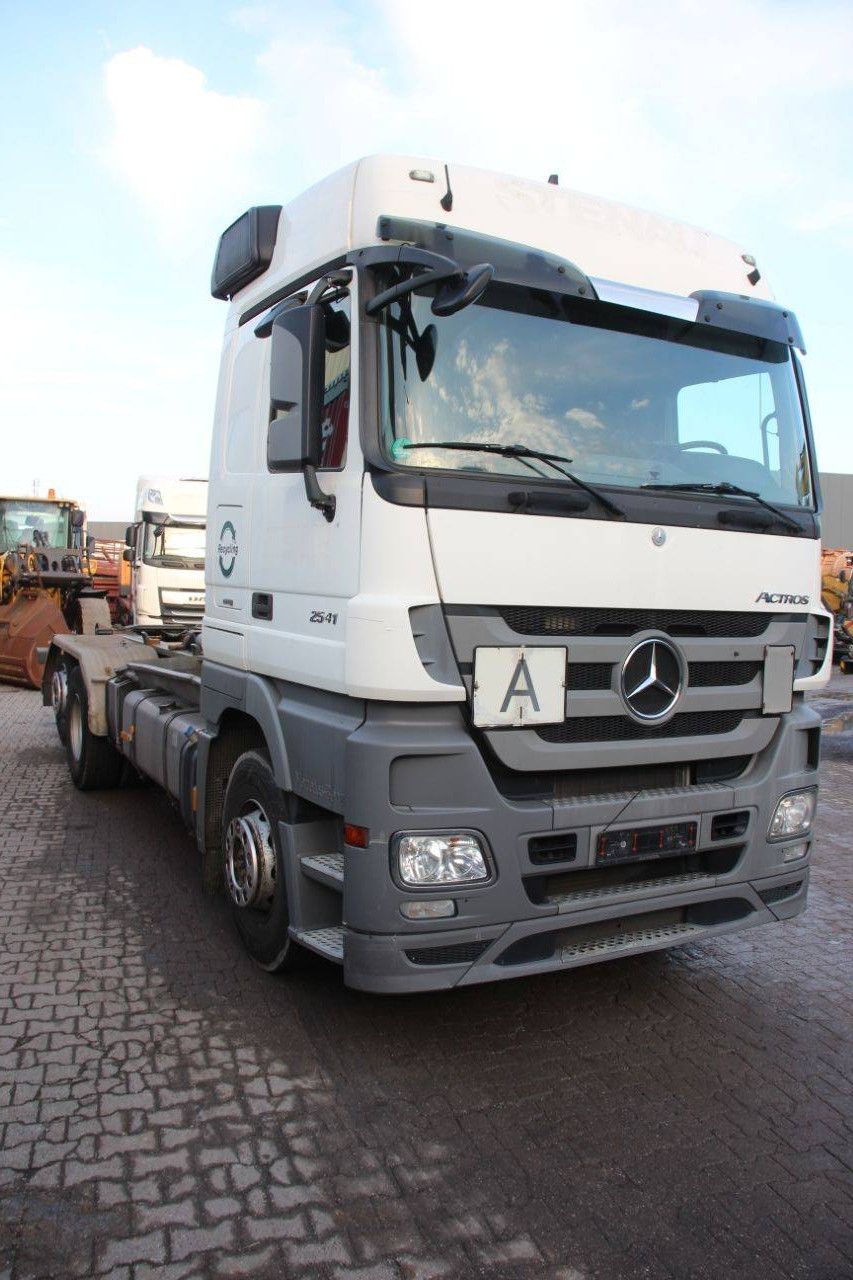 Hakenarmsystem für Lkw Mercedes-Benz Actros 2541 Diesel, Baujahr 2011
