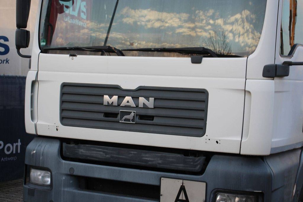 Kraanwagen MAN HT2800 Diesel 2003