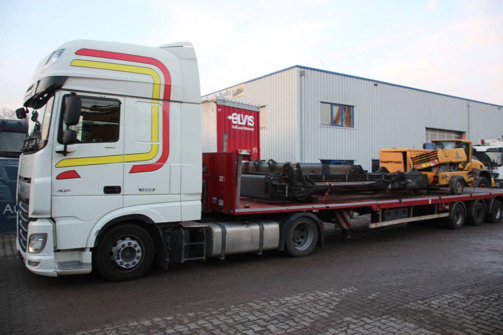 Flatbed (truck) DAF XF 460 Diesel 2017