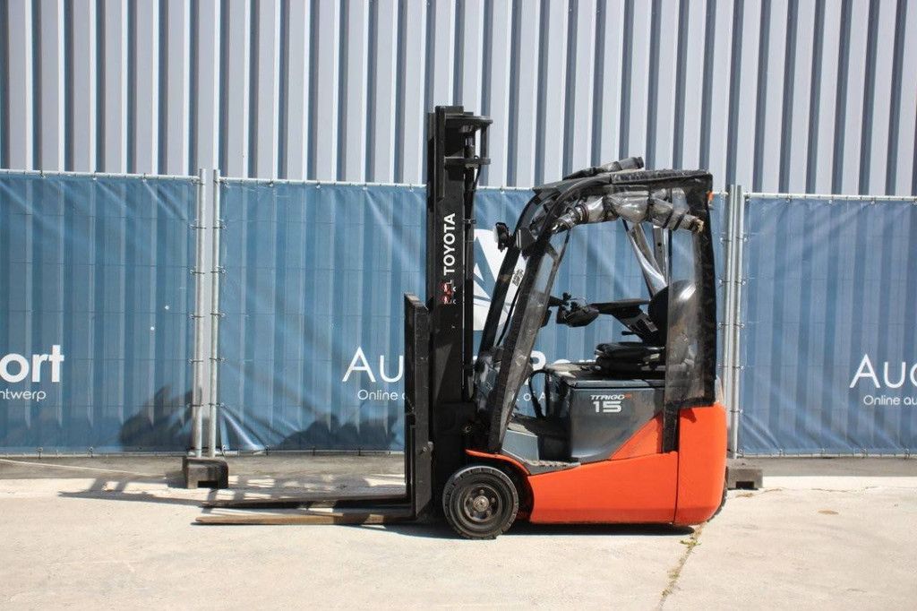 Toyota 8FBE15T Electric Forklift 1500kg 3.7m 2016