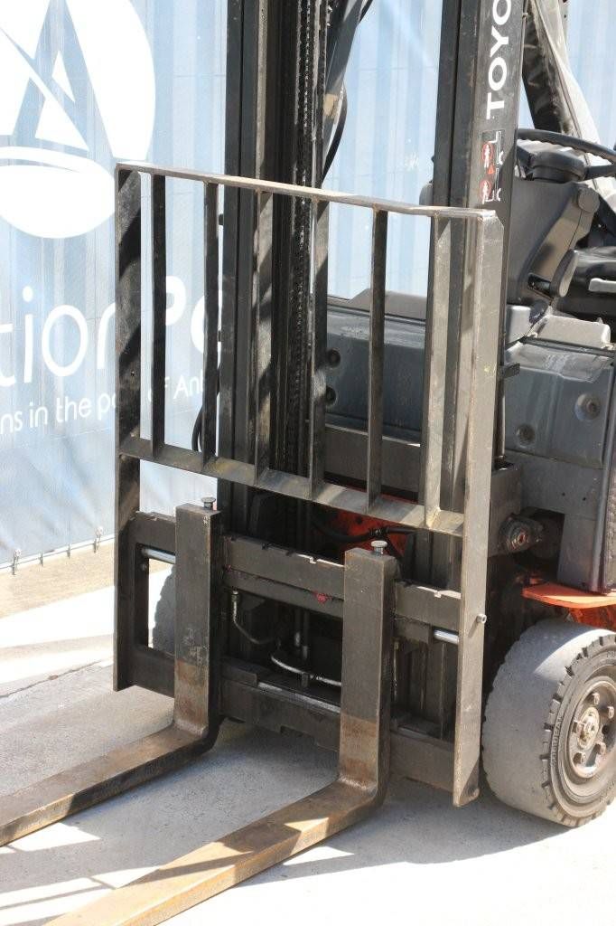 Toyota 8FBE15T Electric Forklift 1500kg 3.7m 2016